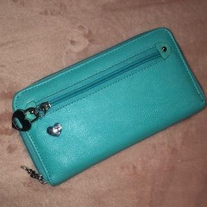 Small women’s wallet